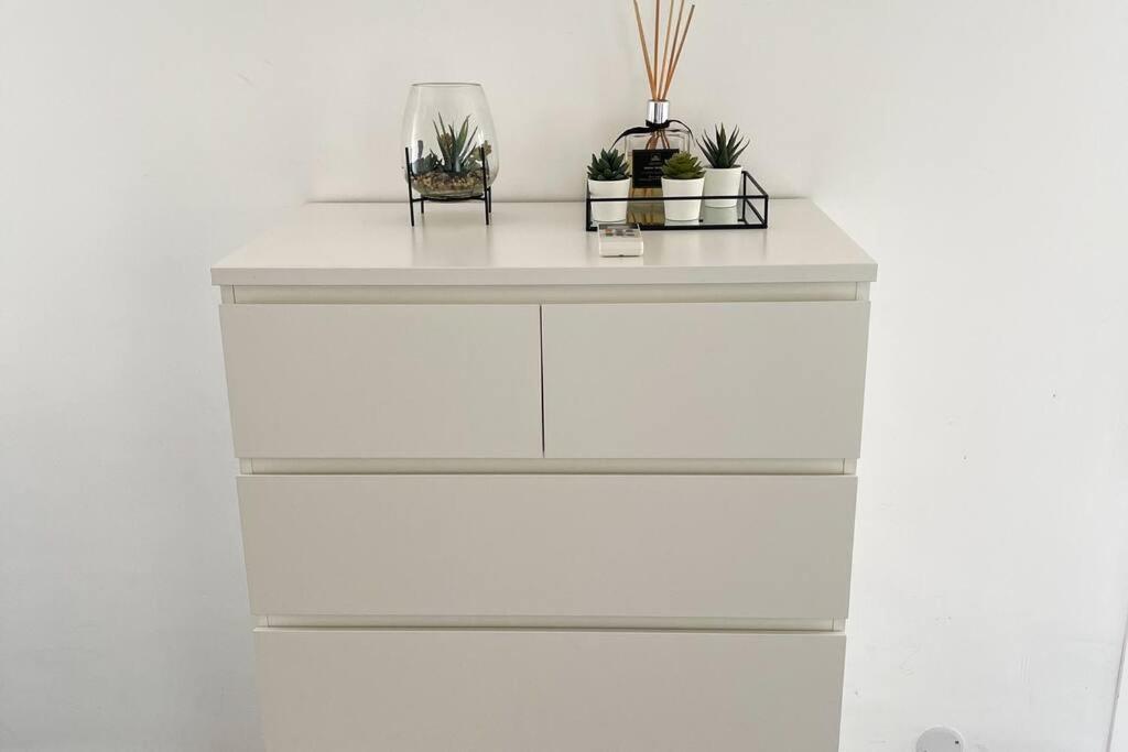 Proche Mer Et Centre Appart 2 Pieces Wifi&Clim Sainte-Maxime Bagian luar foto