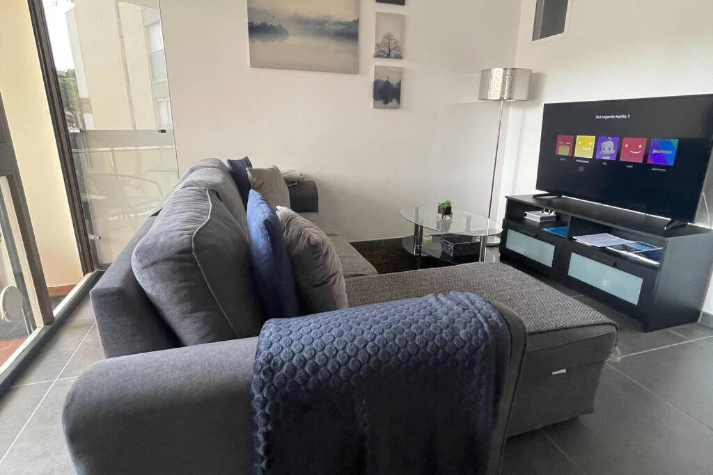 Proche Mer Et Centre Appart 2 Pieces Wifi&Clim Sainte-Maxime Bagian luar foto